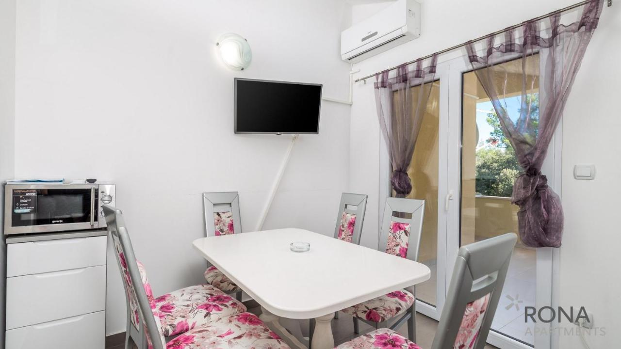 Apartment Rona Goran Simuni