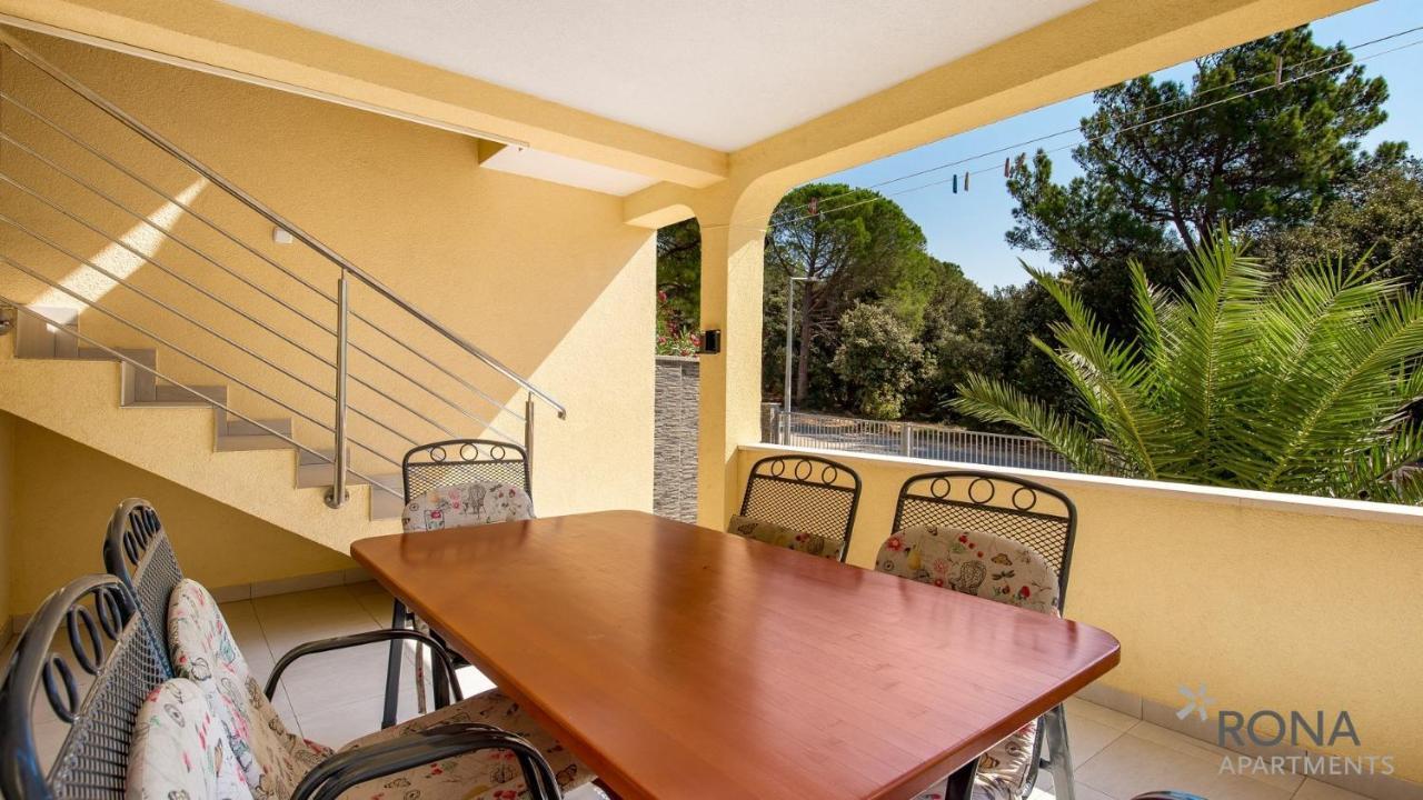 Rona Goran Apartment